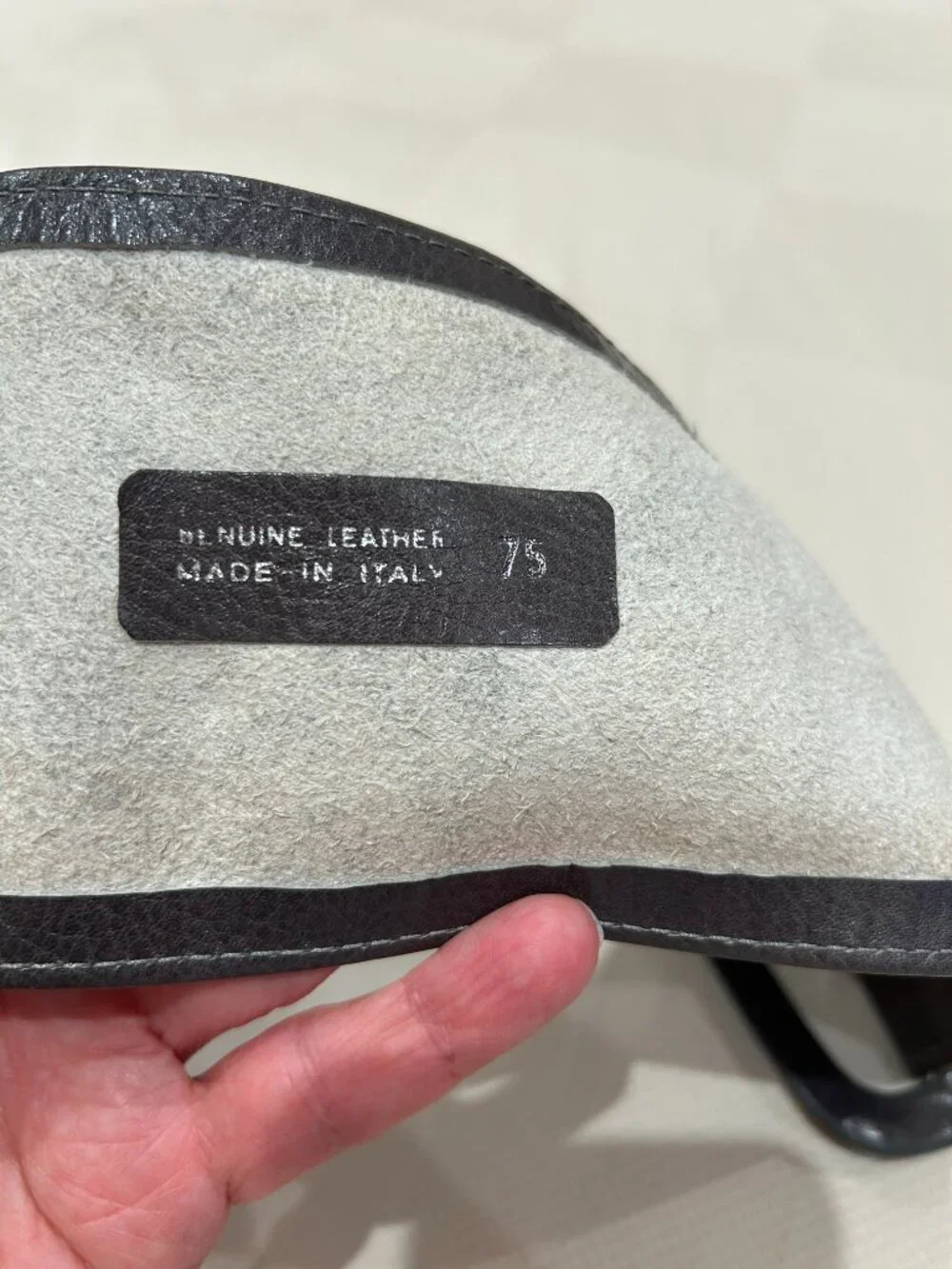 N/A leather belt